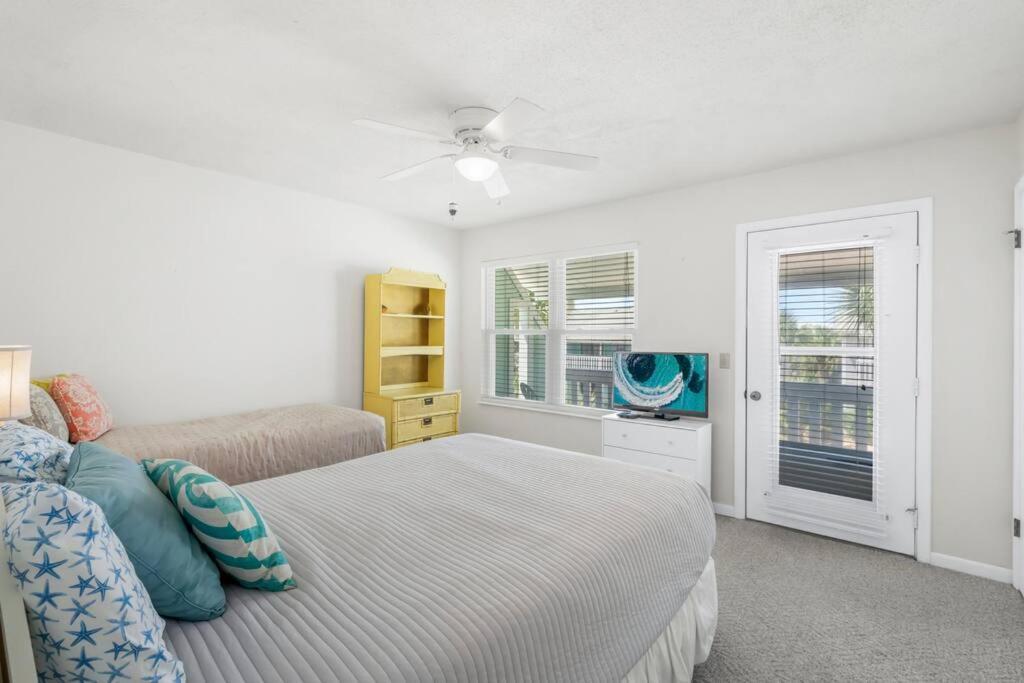 New! Steps To White Sand Beaches! Pool & Grill! 2Br 2Ba Panama City Beach Eksteriør bilde