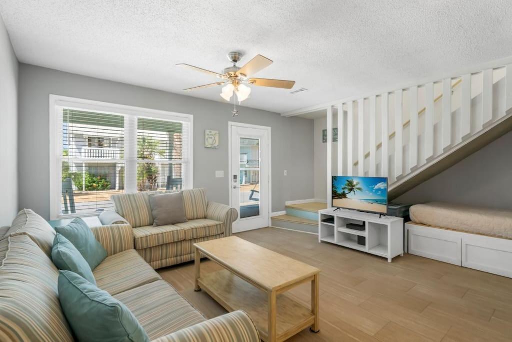 New! Steps To White Sand Beaches! Pool & Grill! 2Br 2Ba Panama City Beach Eksteriør bilde
